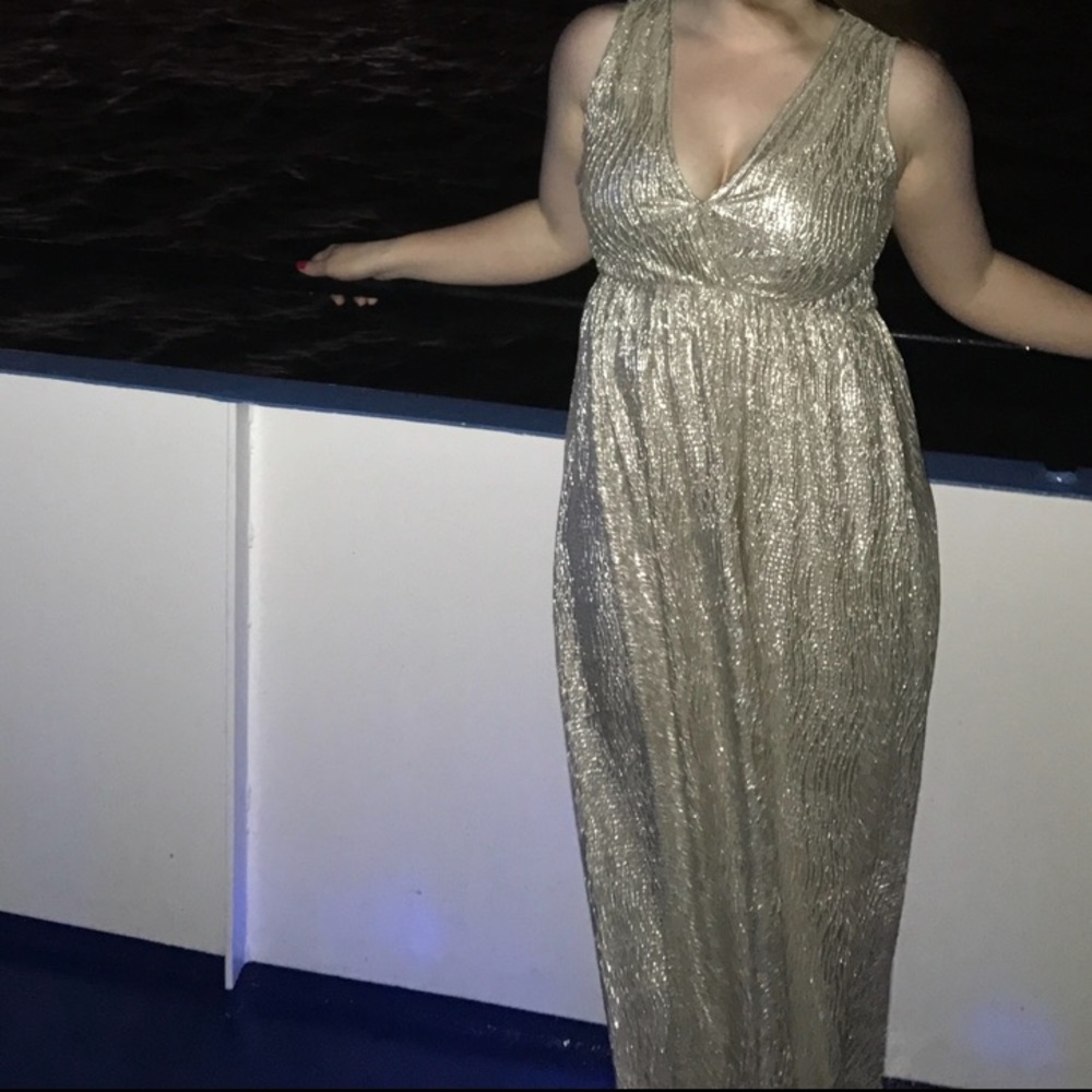 Lulu’s gold long formal gown